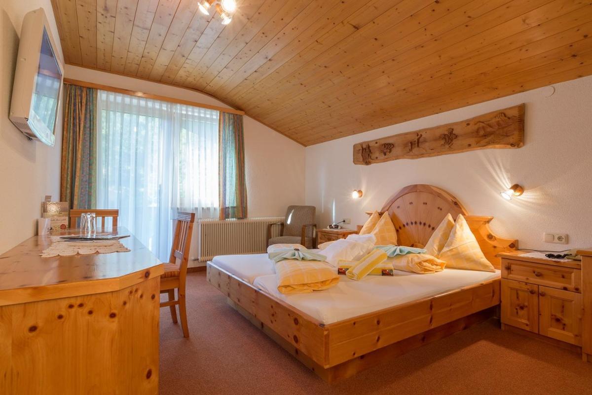 Hotel Sporthof Austria Ramsau am Dachstein Esterno foto